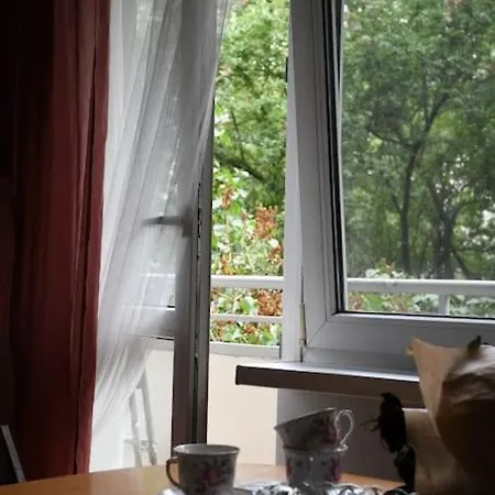 Mieszkanie Wsrod Bzow *
